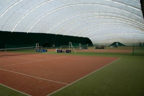 Tennisplätze im Sportcentrum Imperial